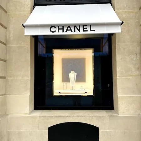 Heart Of Saint-germain-des-pres