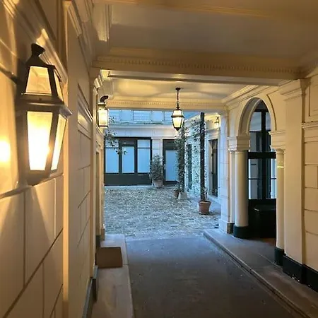 Heart Of Saint-germain-des-pres *